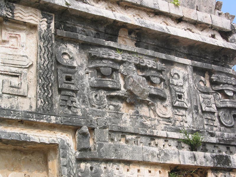 chichen-edificio-detalle-377