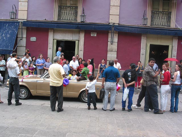 guanajuato-desfile-de-coches-189