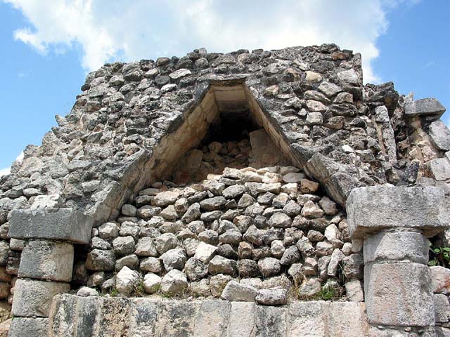 chchen-itza-0373