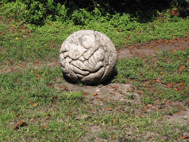 xcaret-carved-rock-ball-0582